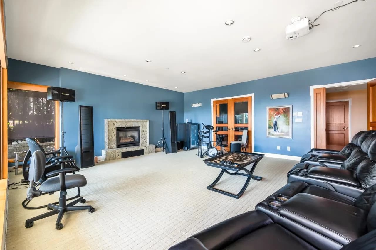 1626 Pinecrest Drive, West Vancouver, BC V7S 3H3 — image 22