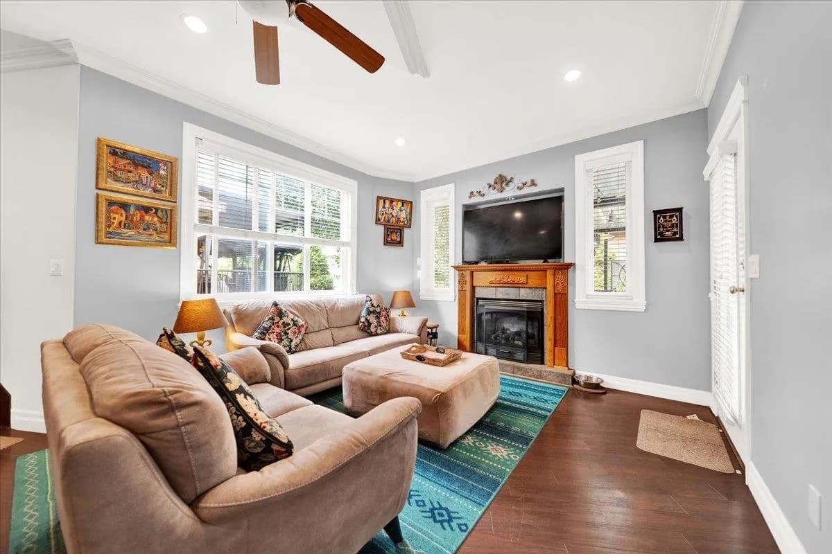 6358 167b Street, Surrey, BC V3S 1X3 — image 15