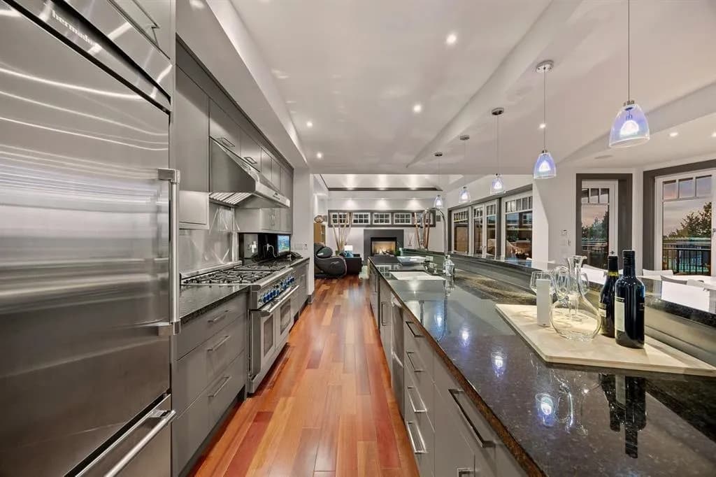 2737 Crescent Drive, Surrey, BC V4A 3J9 — image 14