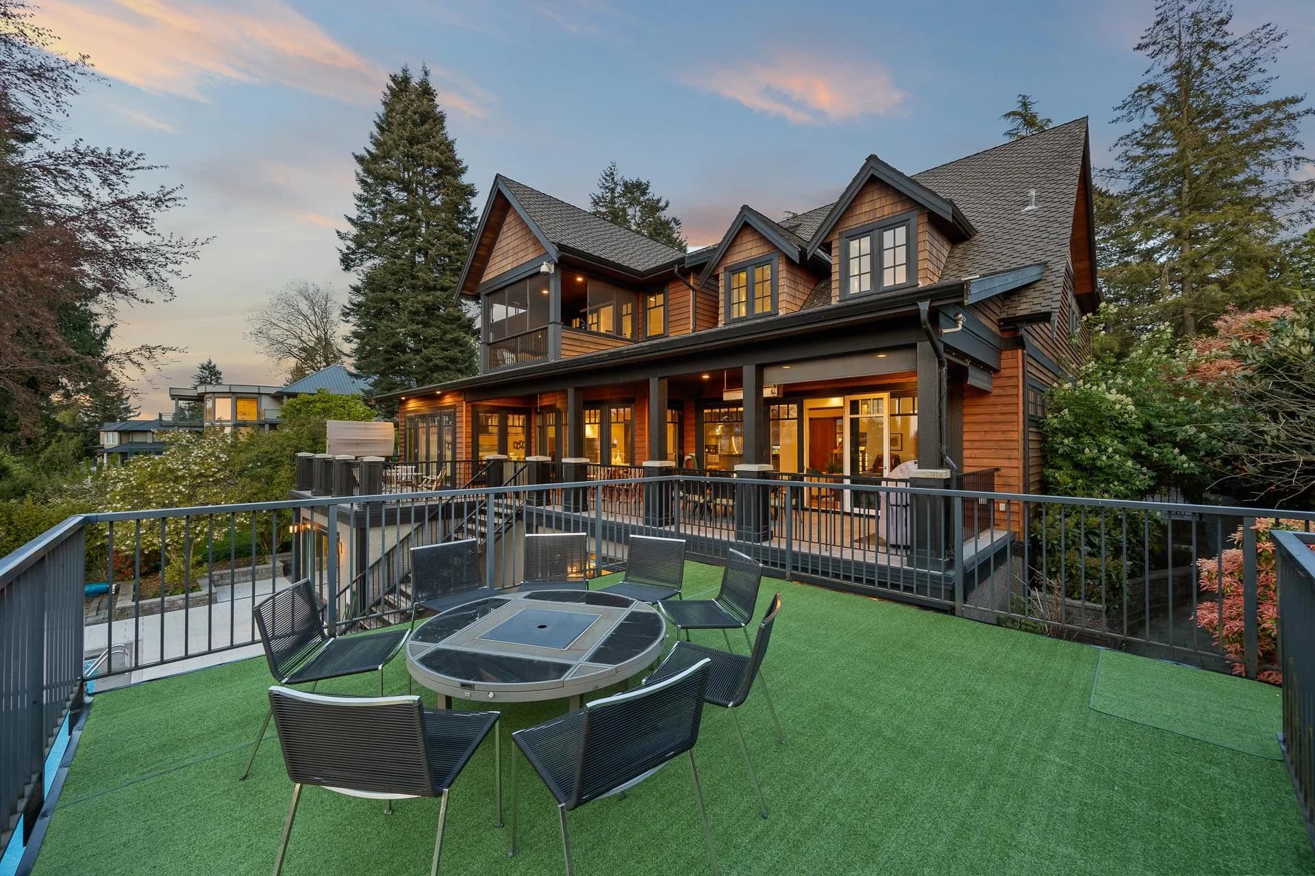 2737 Crescent Drive, Surrey, BC V4A 3J9 — image 24