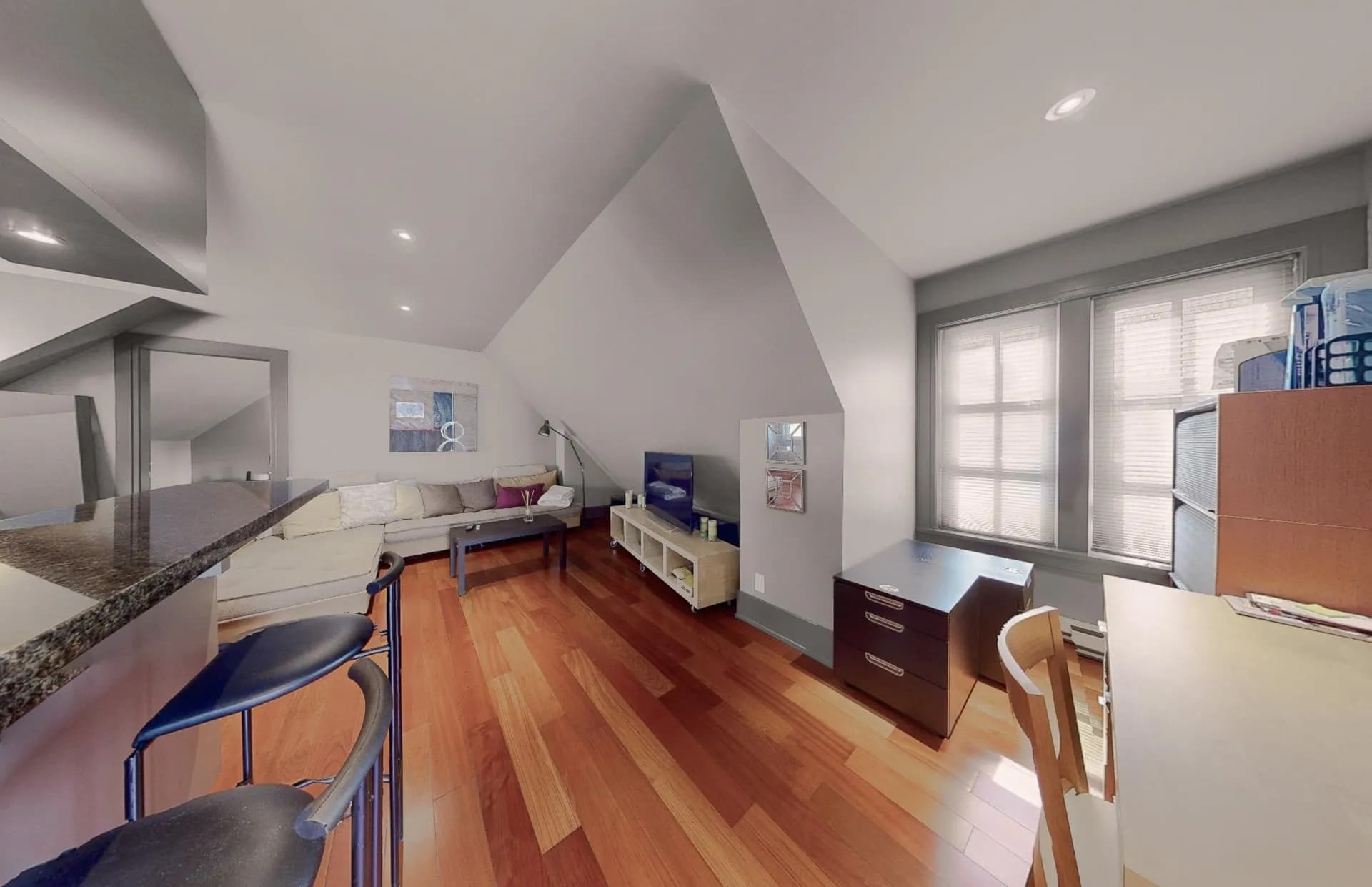 2737 Crescent Drive, Surrey, BC V4A 3J9 — image 38