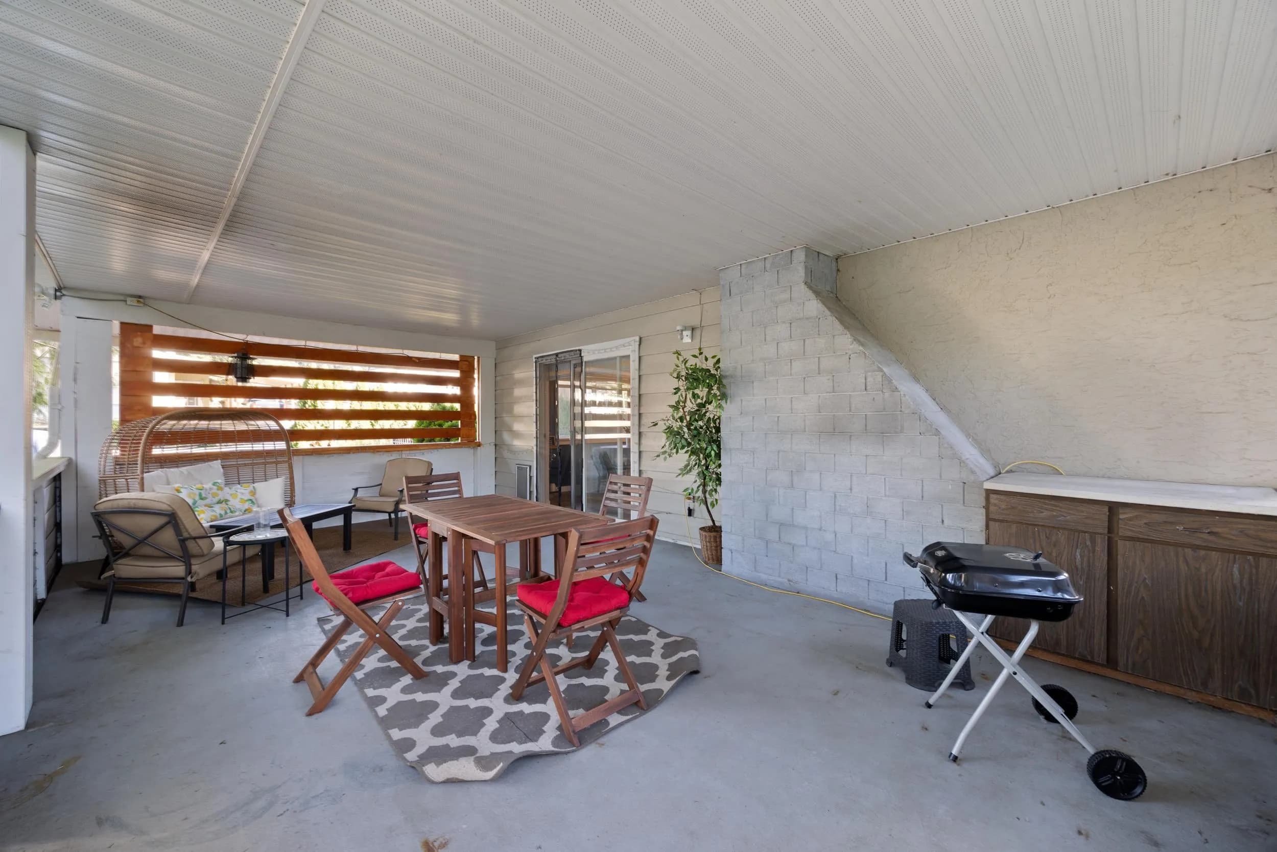 12037 208 Street, Maple Ridge, BC V2X 4W9 — image 34
