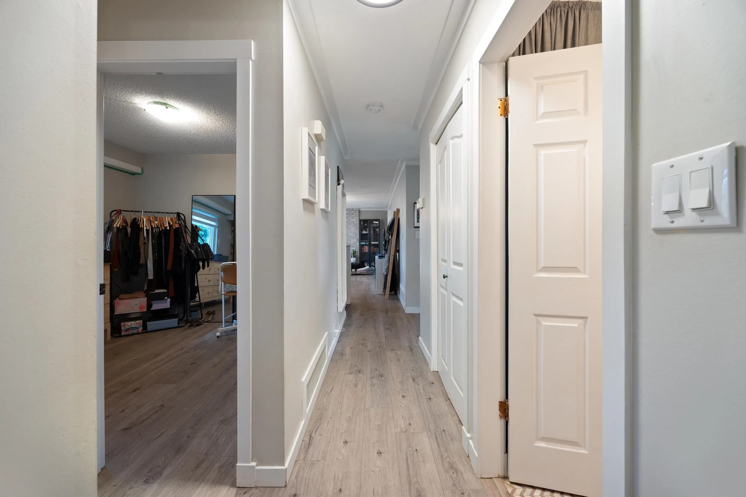 12037 208 Street, Maple Ridge, BC V2X 4W9 — image 35