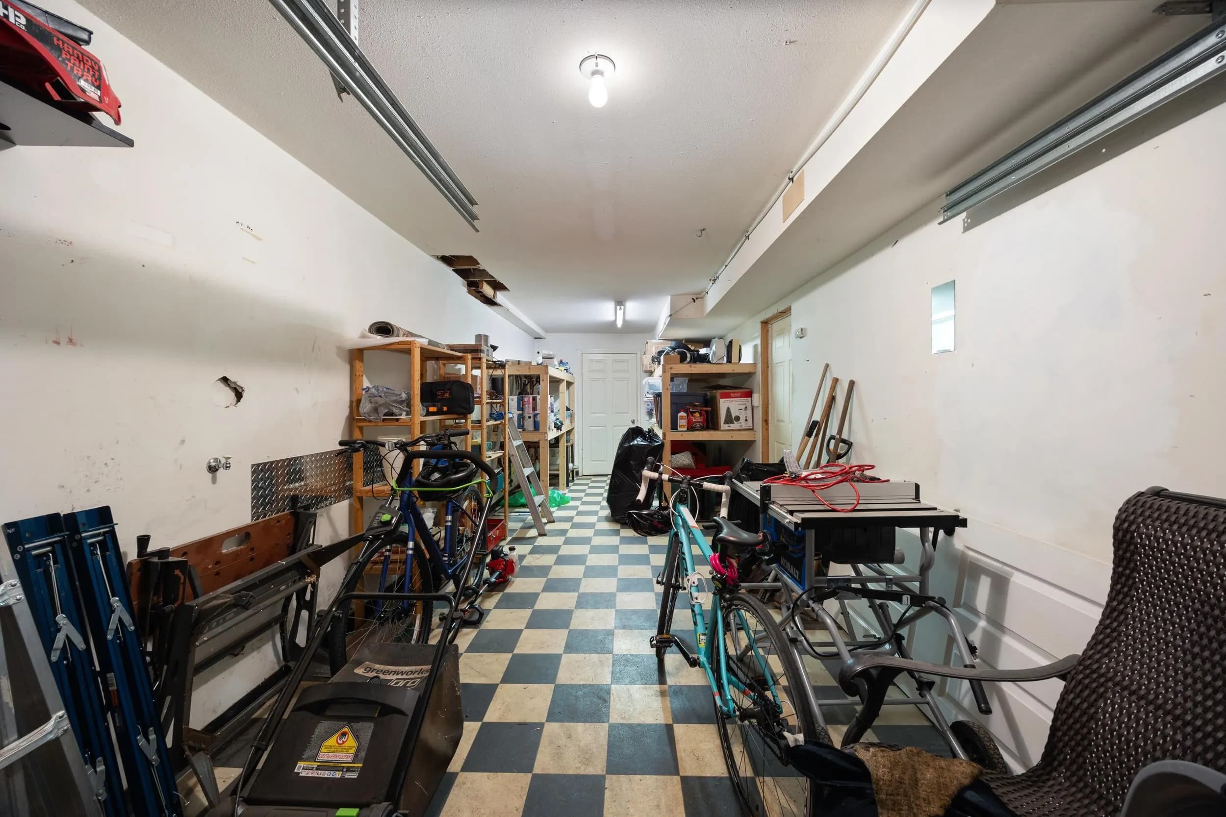 12037 208 Street, Maple Ridge, BC V2X 4W9 — image 17