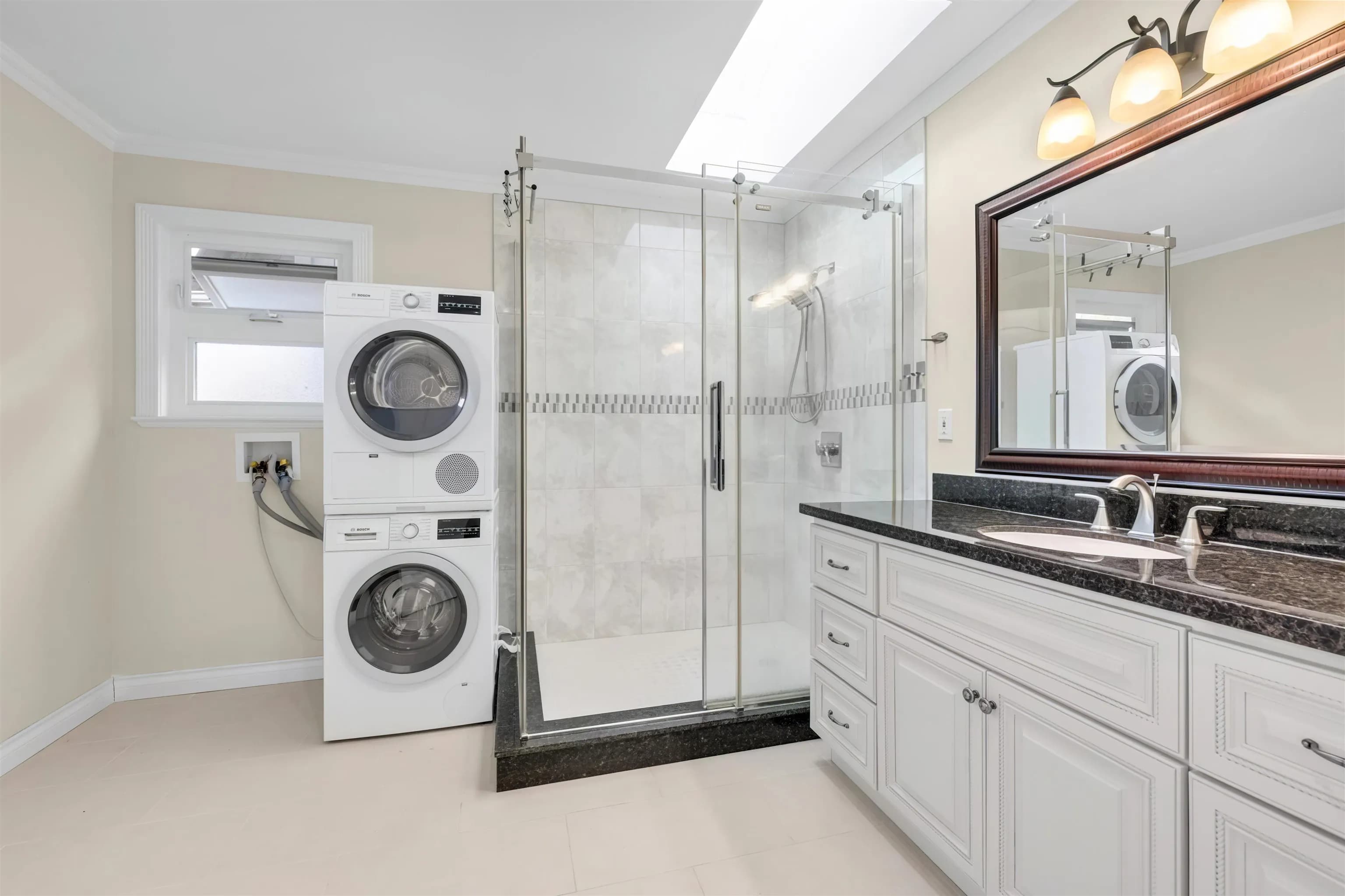 1956 W 42nd Avenue, Vancouver, BC V6M 2B1 — image 12