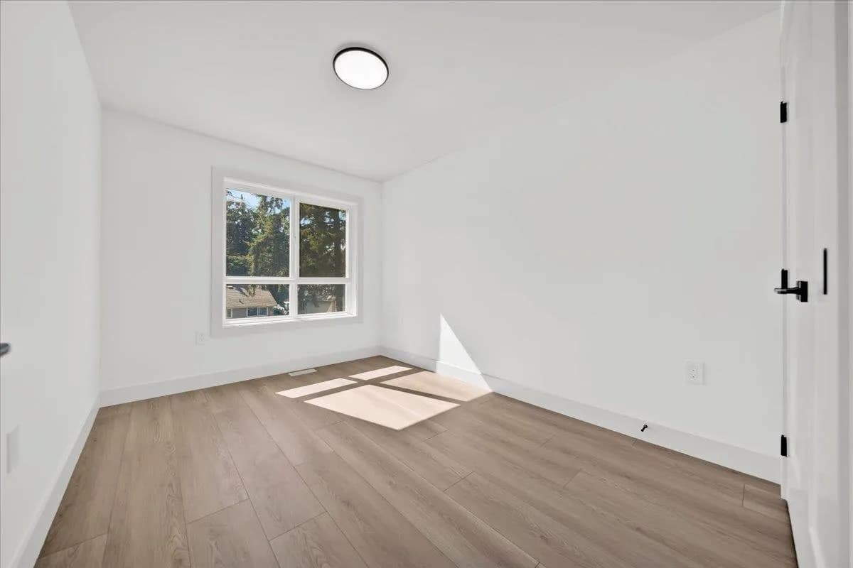 102 10151 144 Street, Surrey, BC V3T 4T9 — image 18
