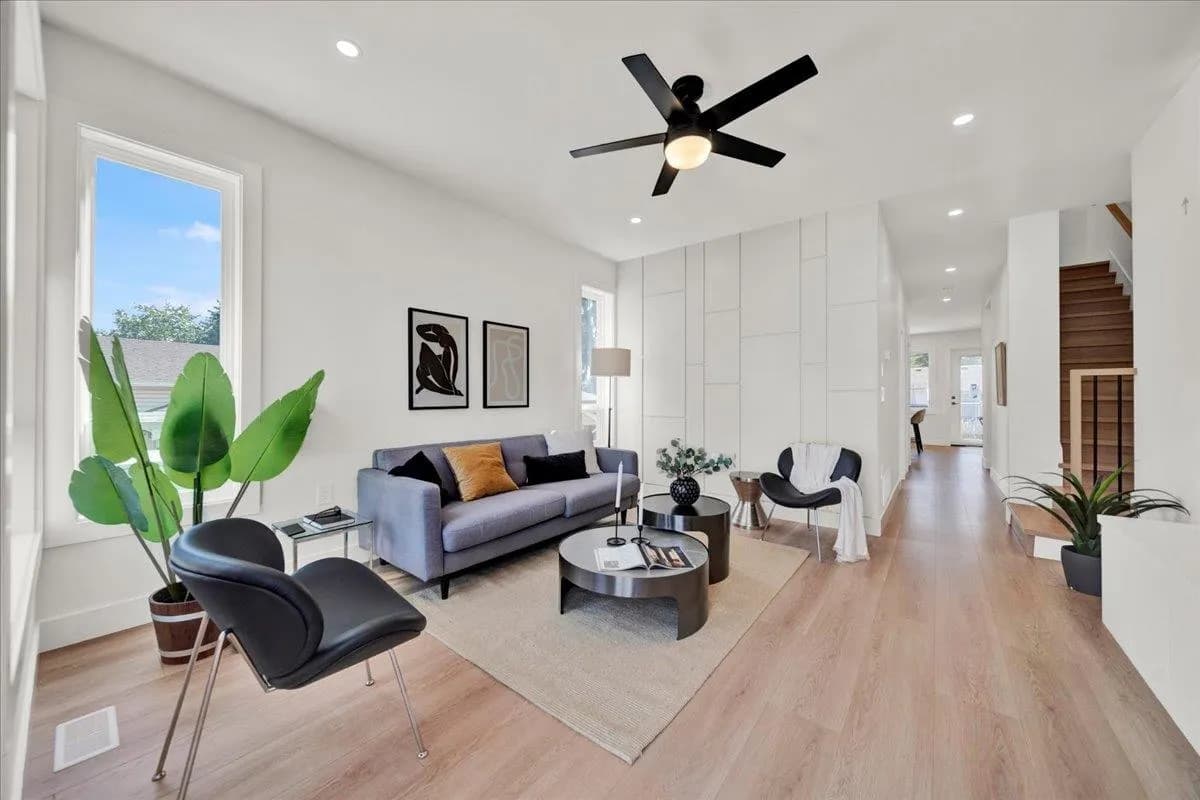 102 10151 144 Street, Surrey, BC V3T 4T9 — image 2