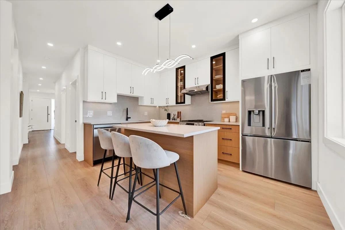 102 10151 144 Street, Surrey, BC V3T 4T9 — image 4