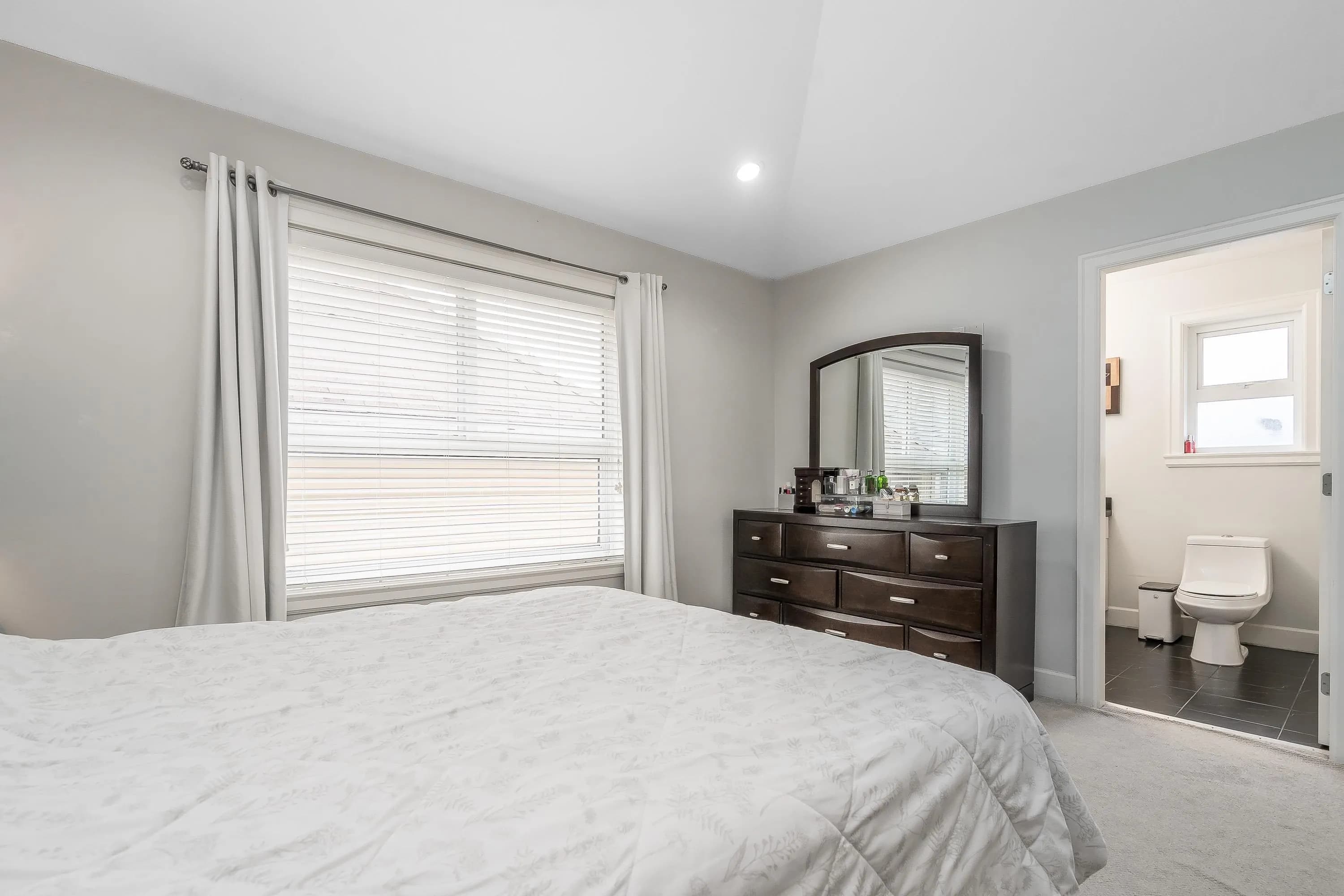 5938 128 Street, Surrey, BC V3X 1T3 — image 17