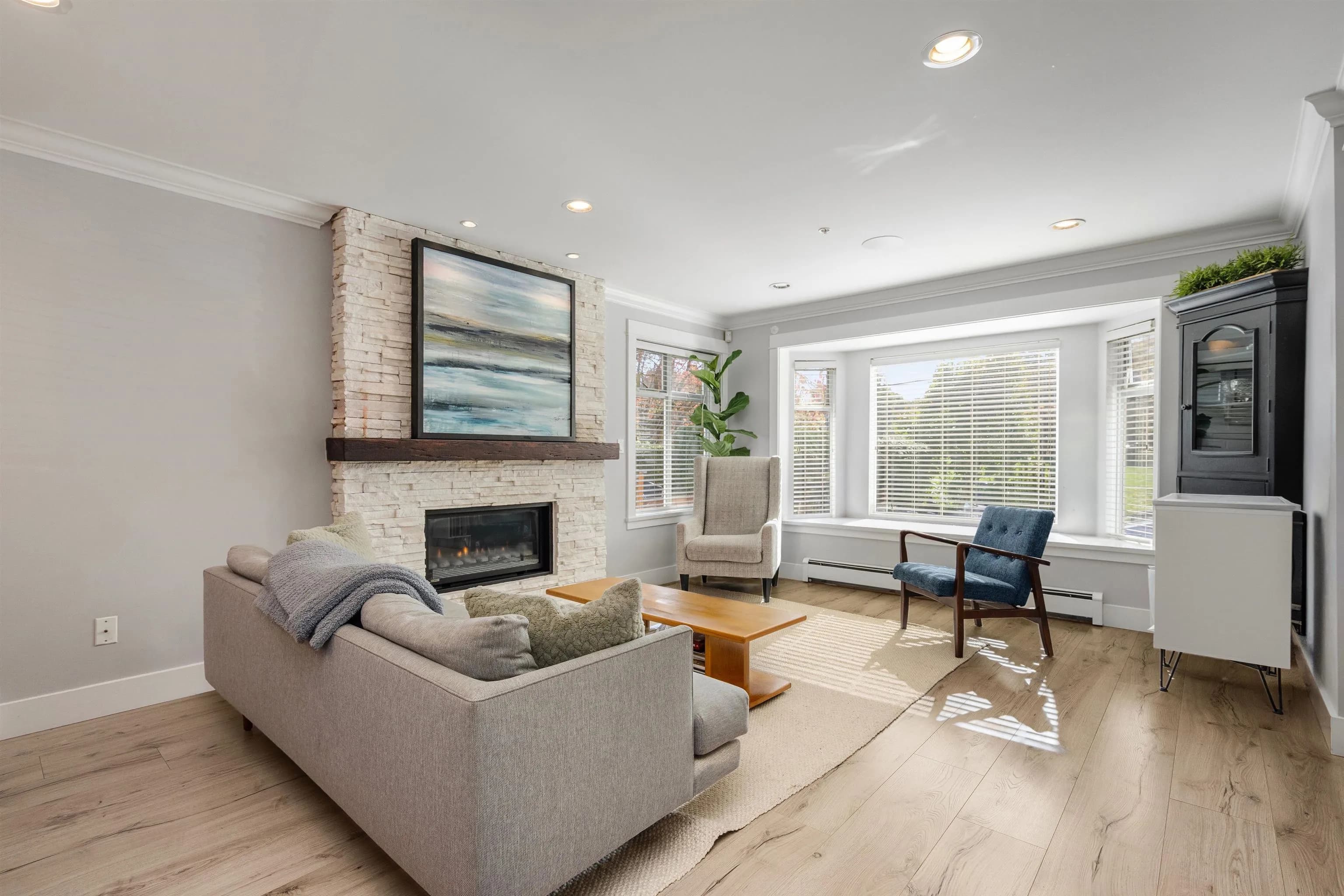 35 W 15th Avenue, Vancouver, BC V5Y 1X7 — image 4