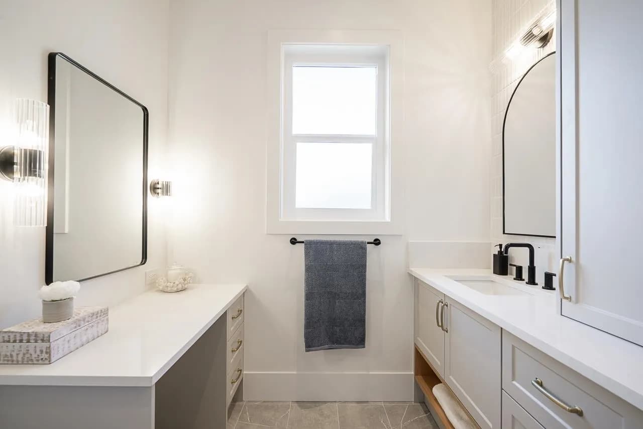 101 13711 16 Avenue, Surrey, BC V4A 1P7 — image 15