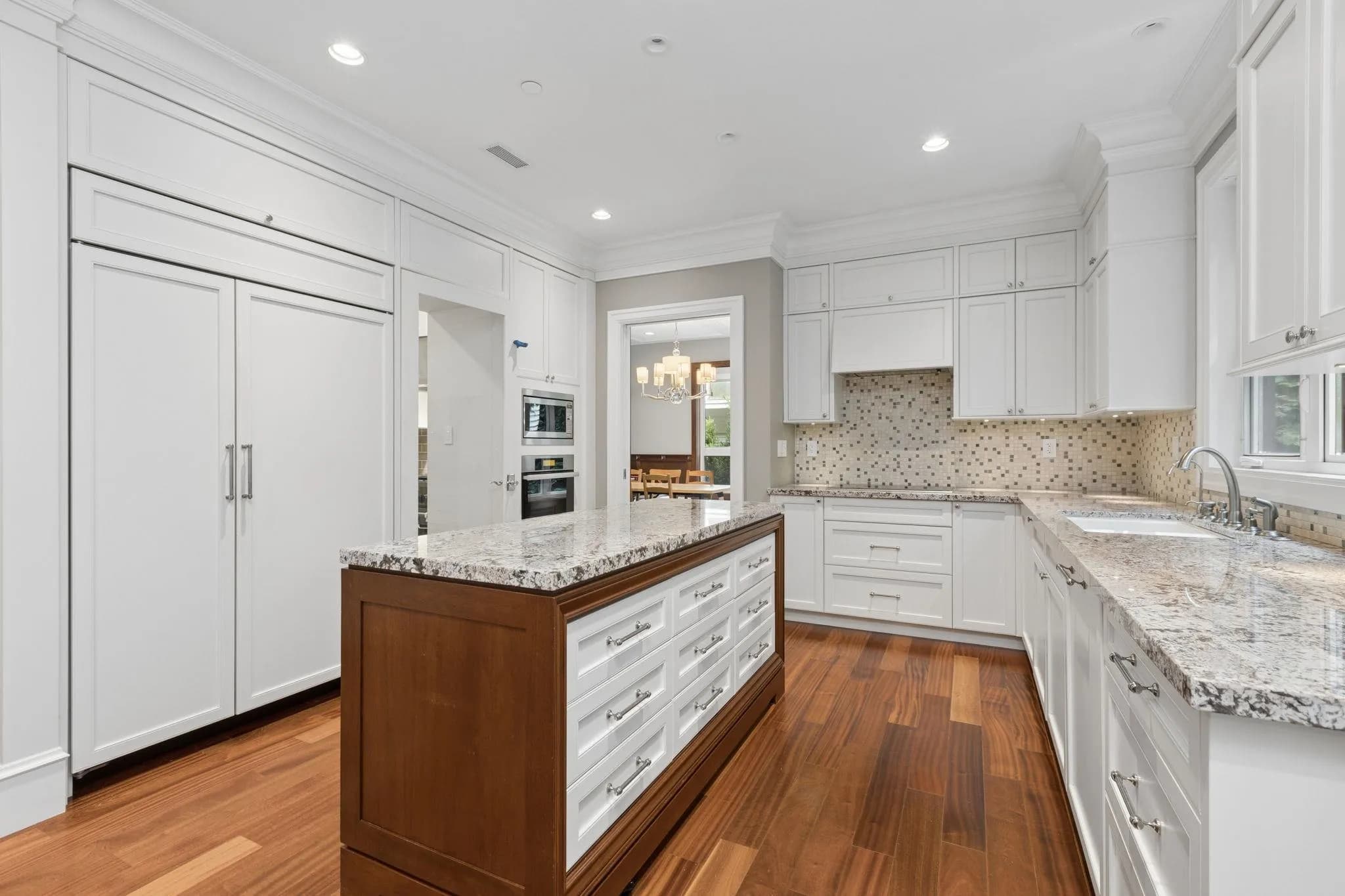1250 Sinclair Street, West Vancouver, BC V7V 3W2 — image 11