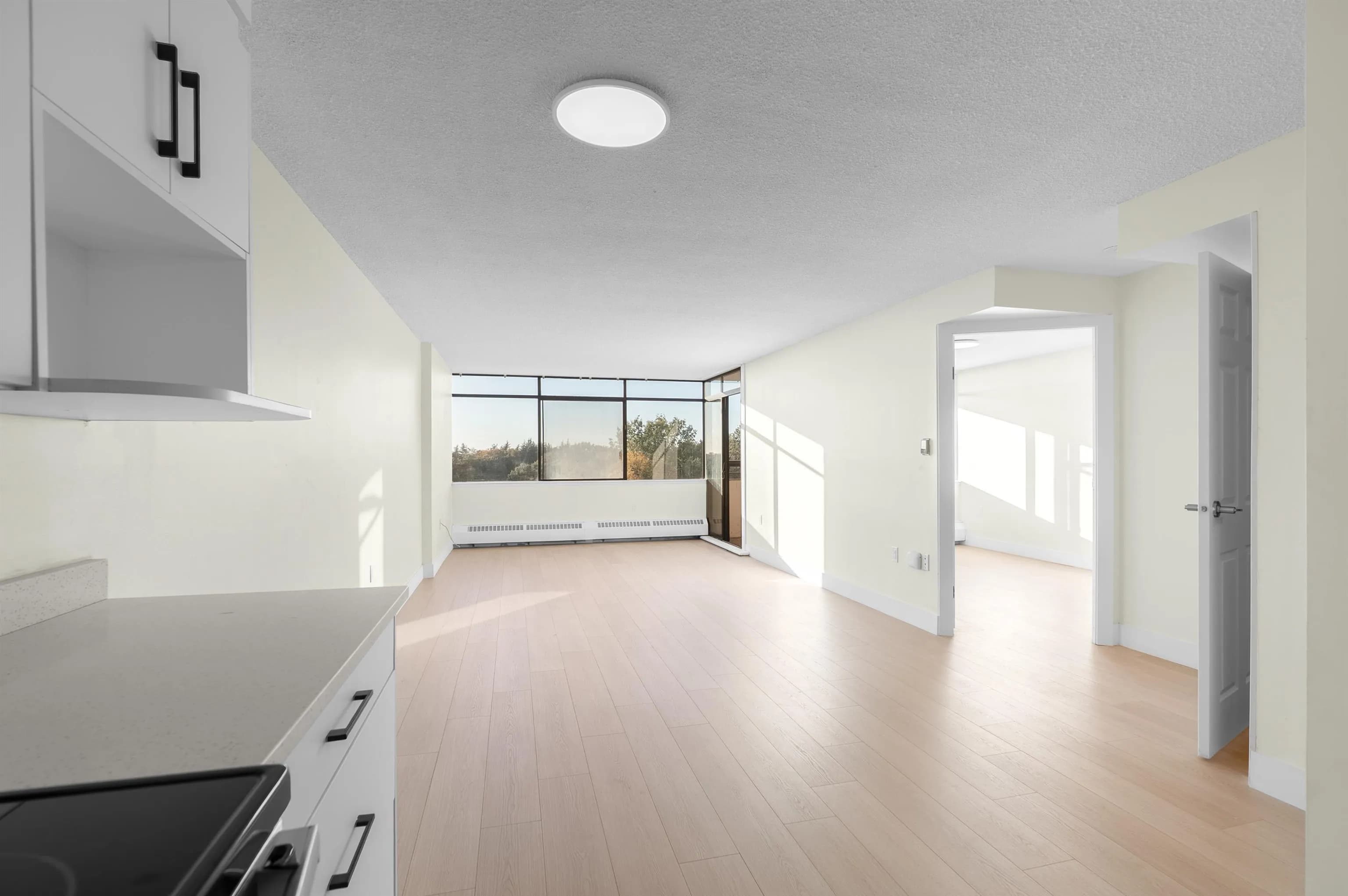 807 6631 Minoru Boulevard, Richmond, BC V6Y 1Z1 — image 2