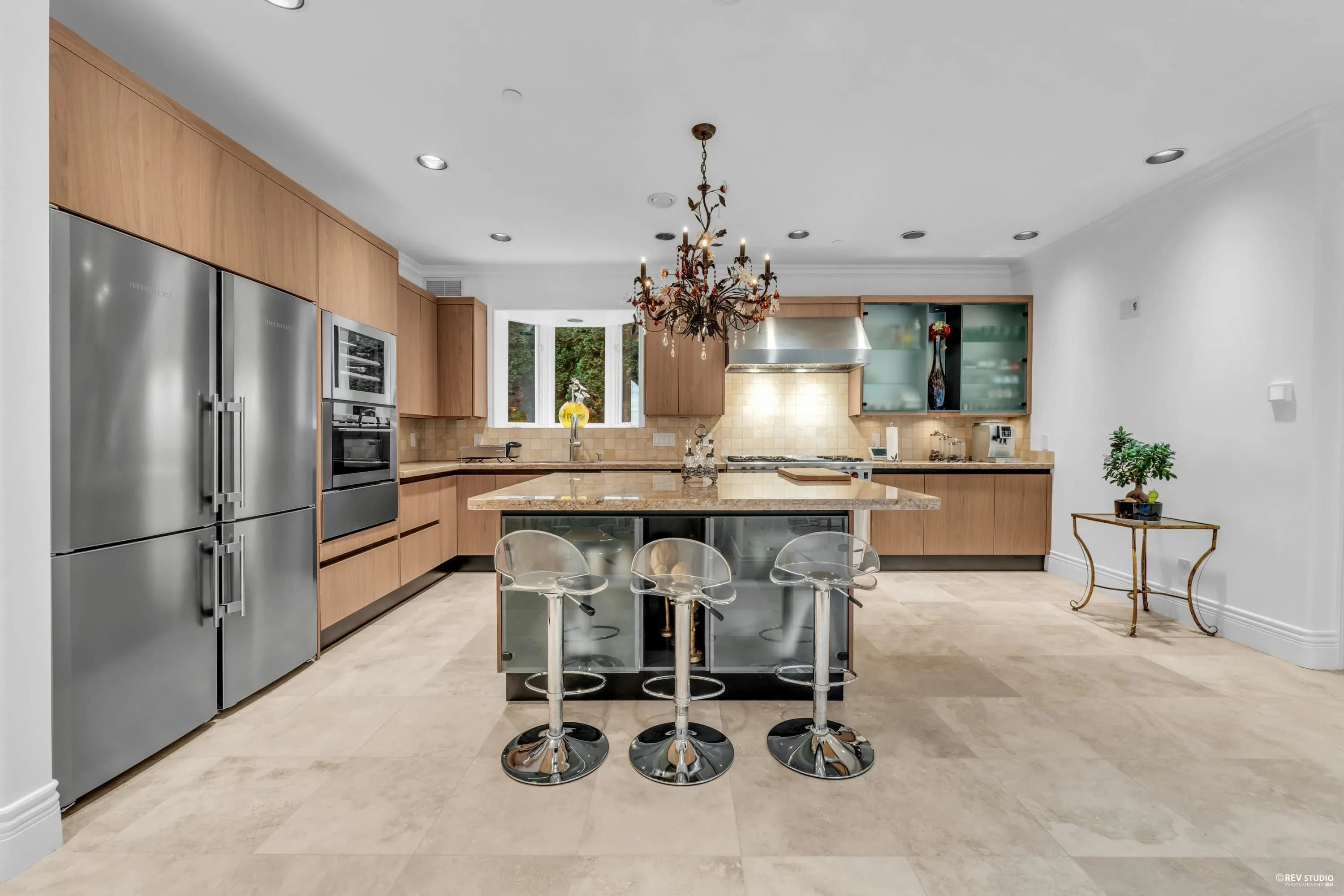 1525 Errigal Place, West Vancouver, BC V7S 3H1 — image 14