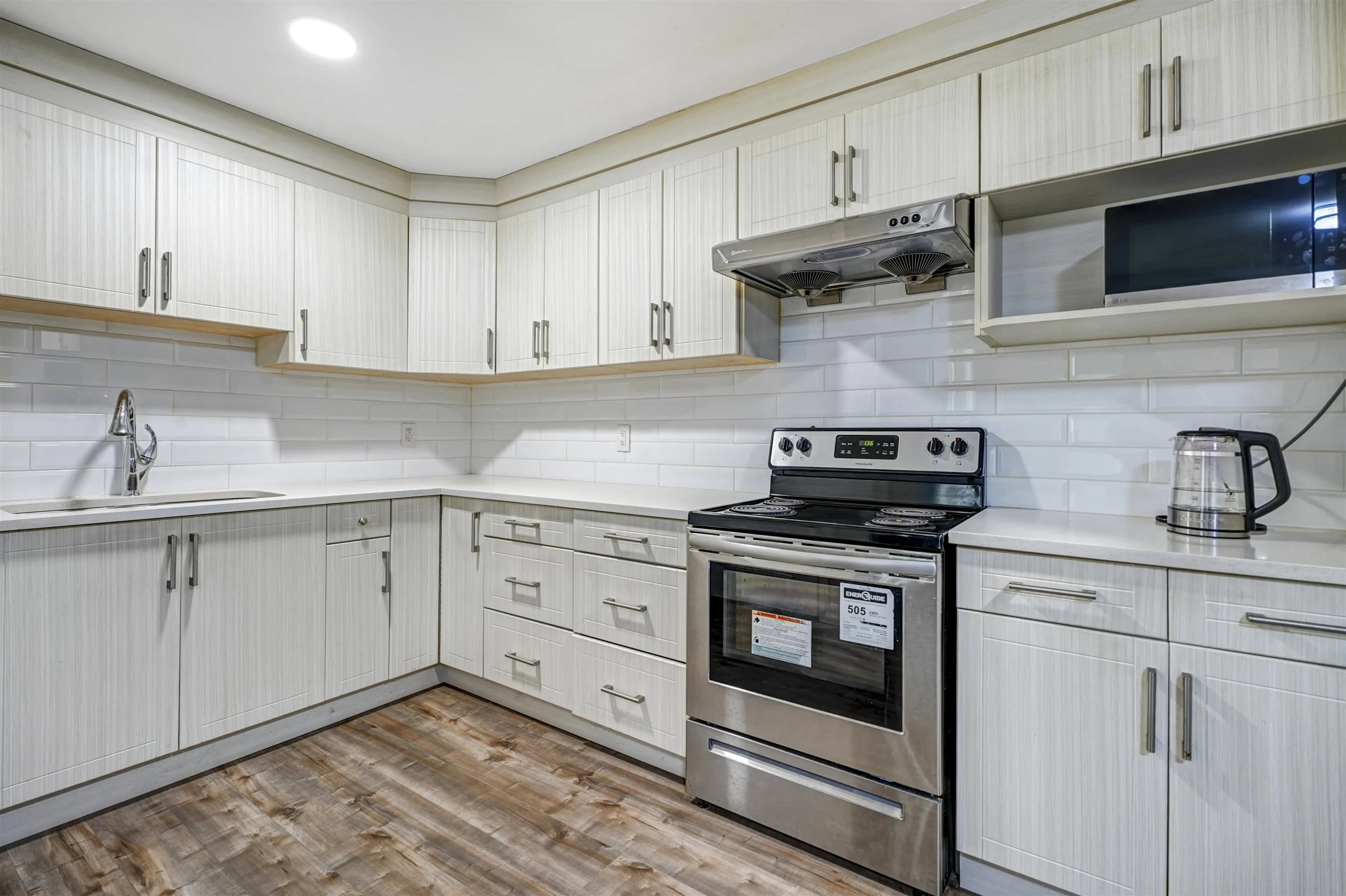 14932 35a Avenue, Surrey, BC V3Z 0Y7 — image 28