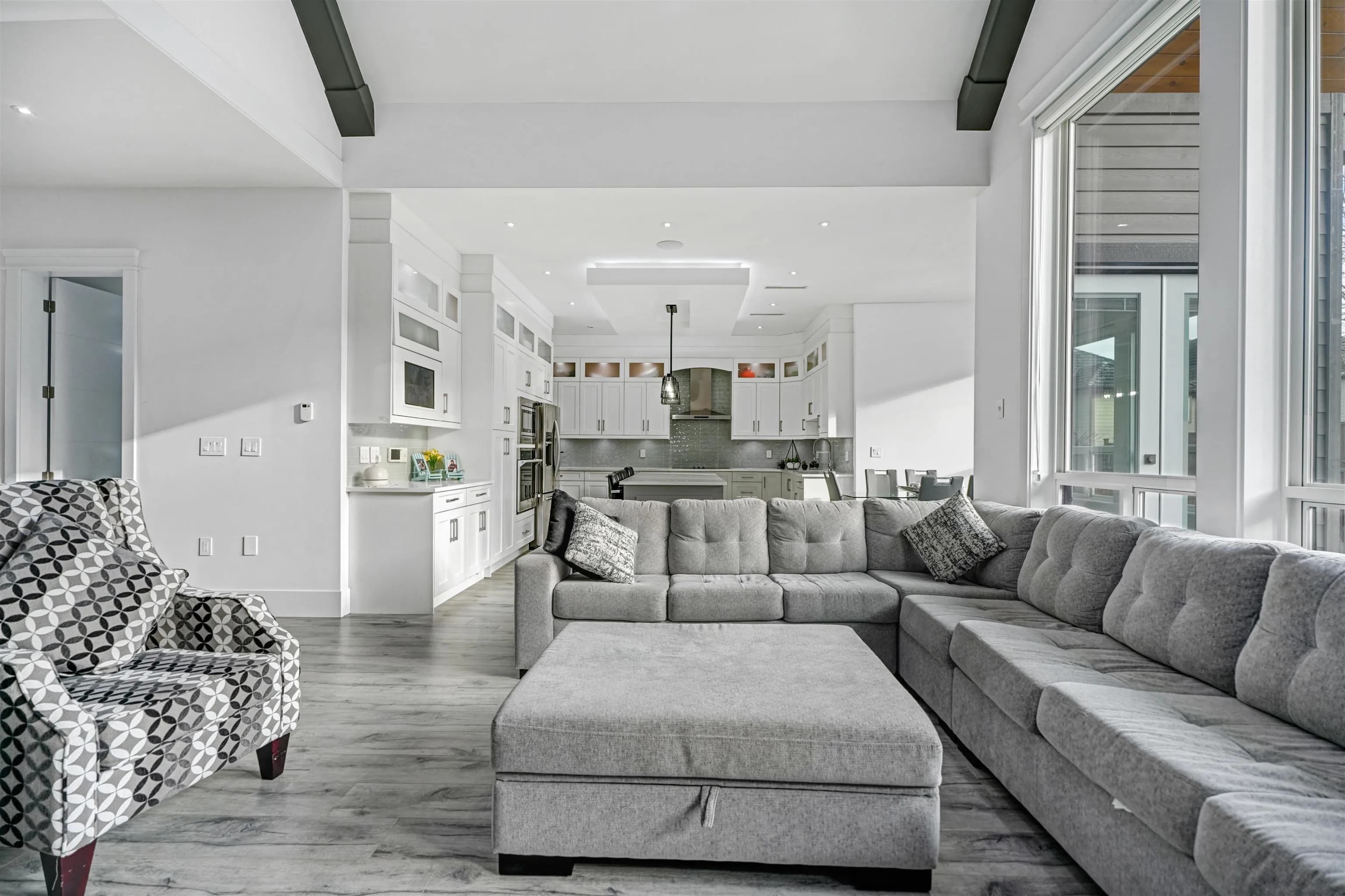 14932 35a Avenue, Surrey, BC V3Z 0Y7 — image 12