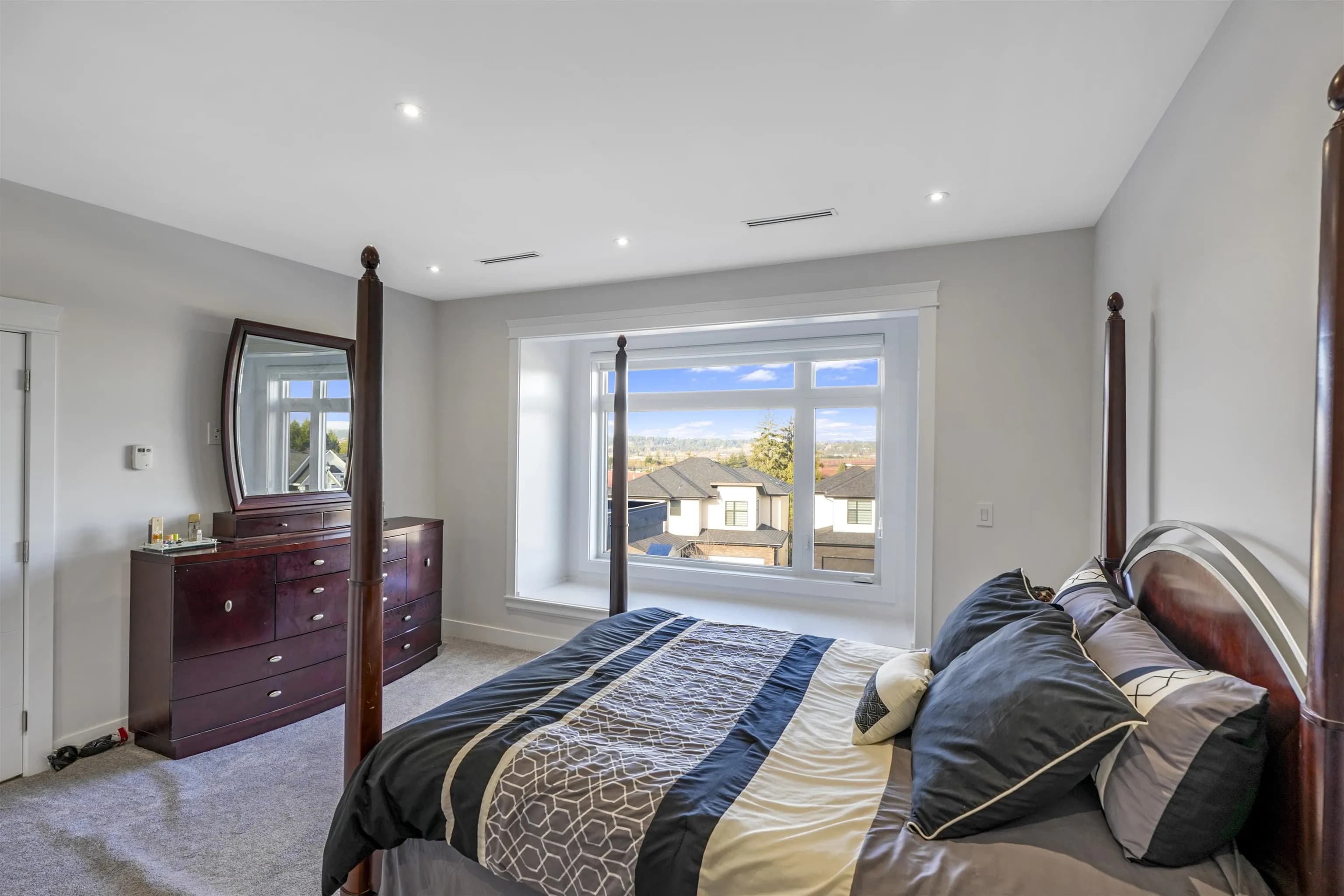 14932 35a Avenue, Surrey, BC V3Z 0Y7 — image 16