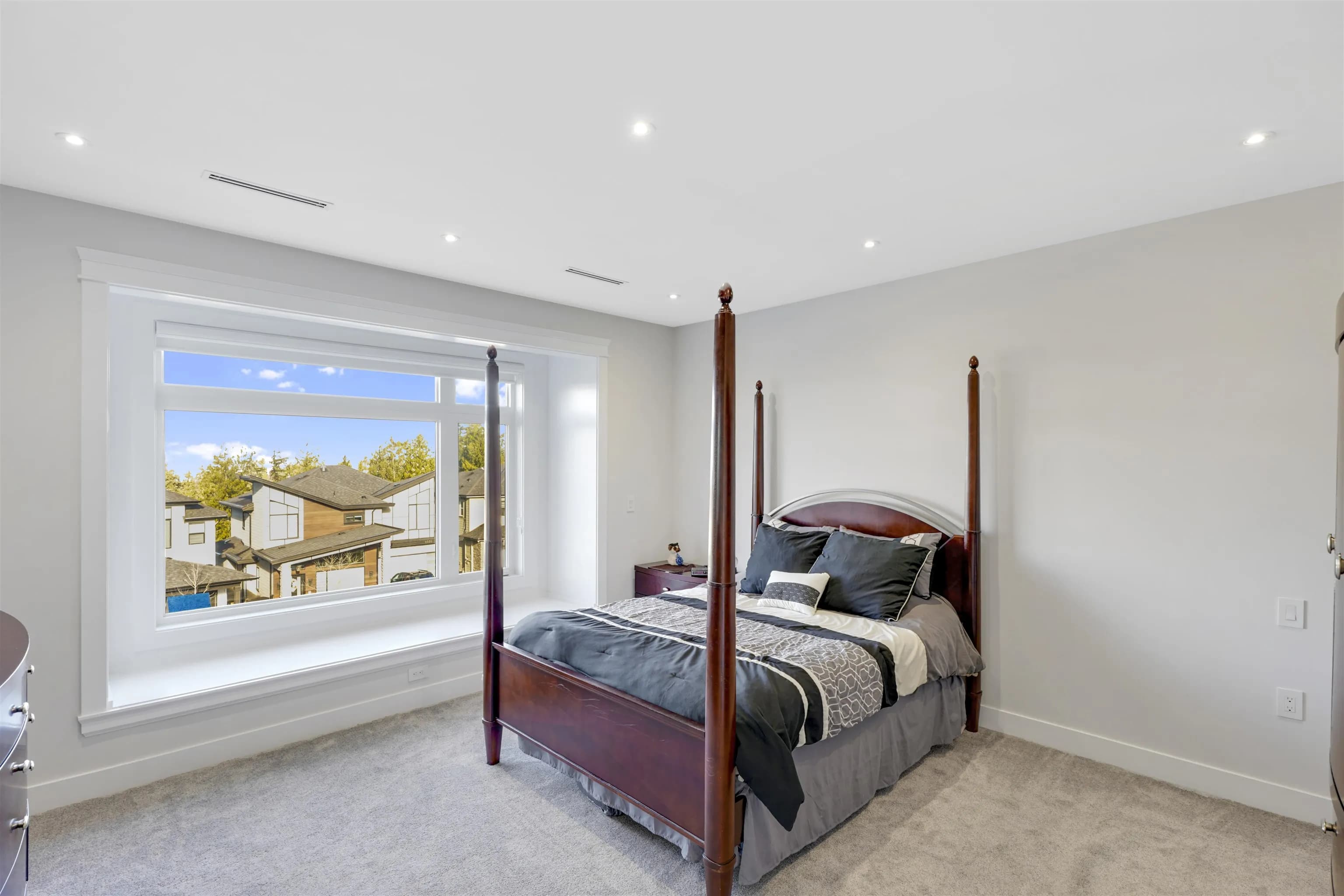 14932 35a Avenue, Surrey, BC V3Z 0Y7 — image 15