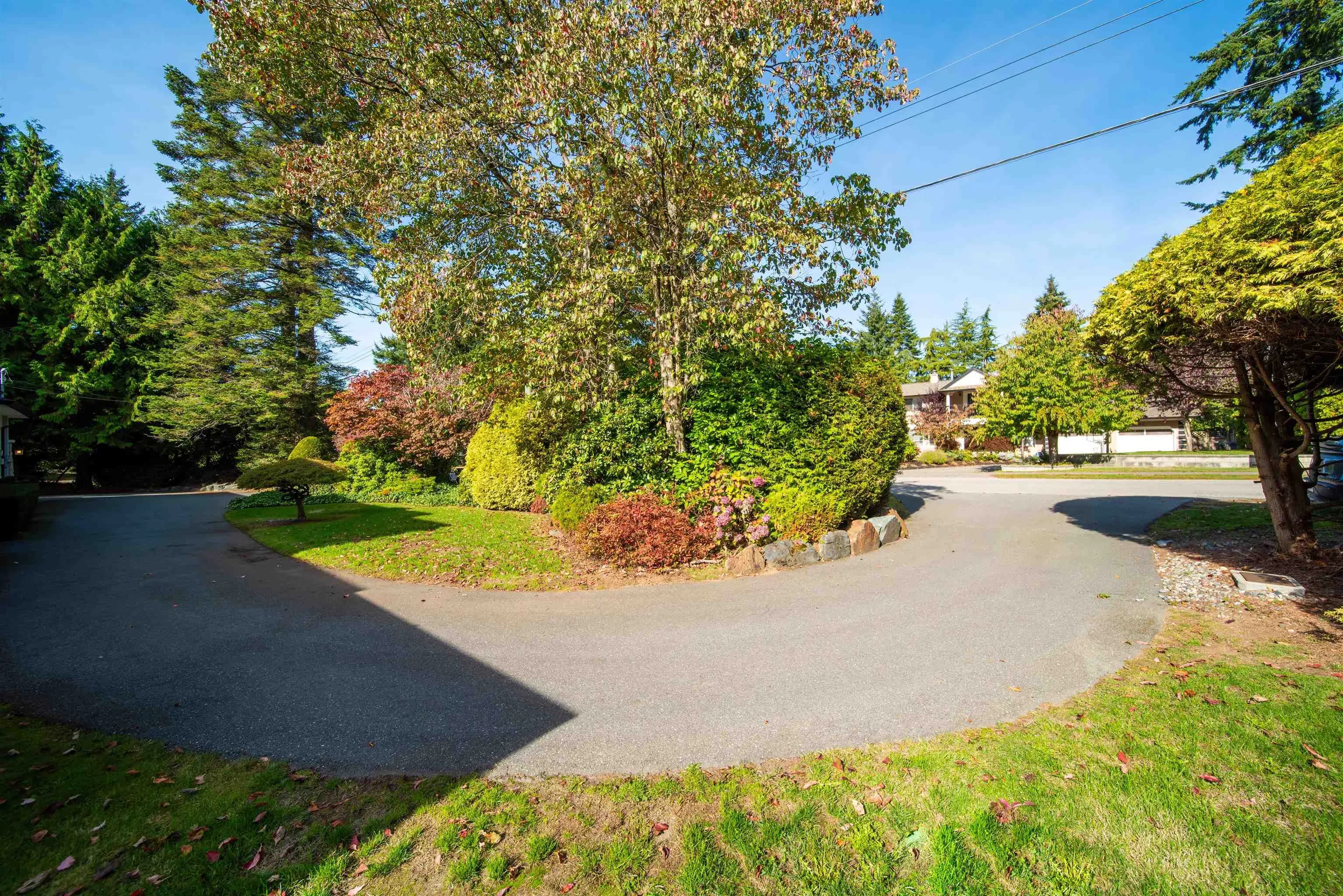 13756 18 Avenue, Surrey, BC V4A 1W4 — image 3