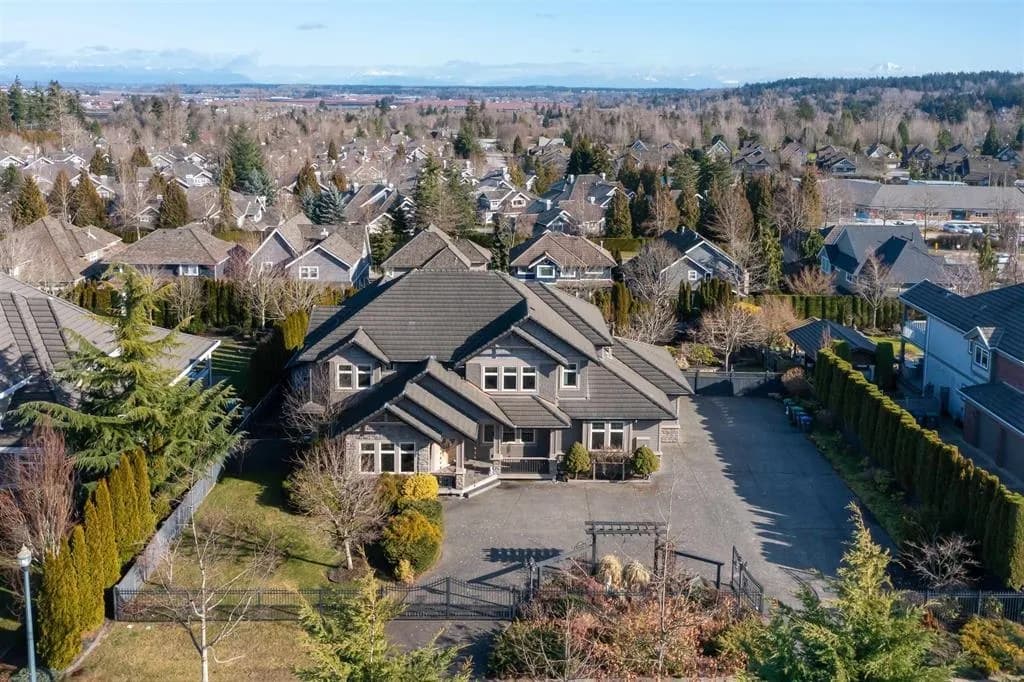 3438 156 Street, Surrey, BC V3Z 0G4 — image 2
