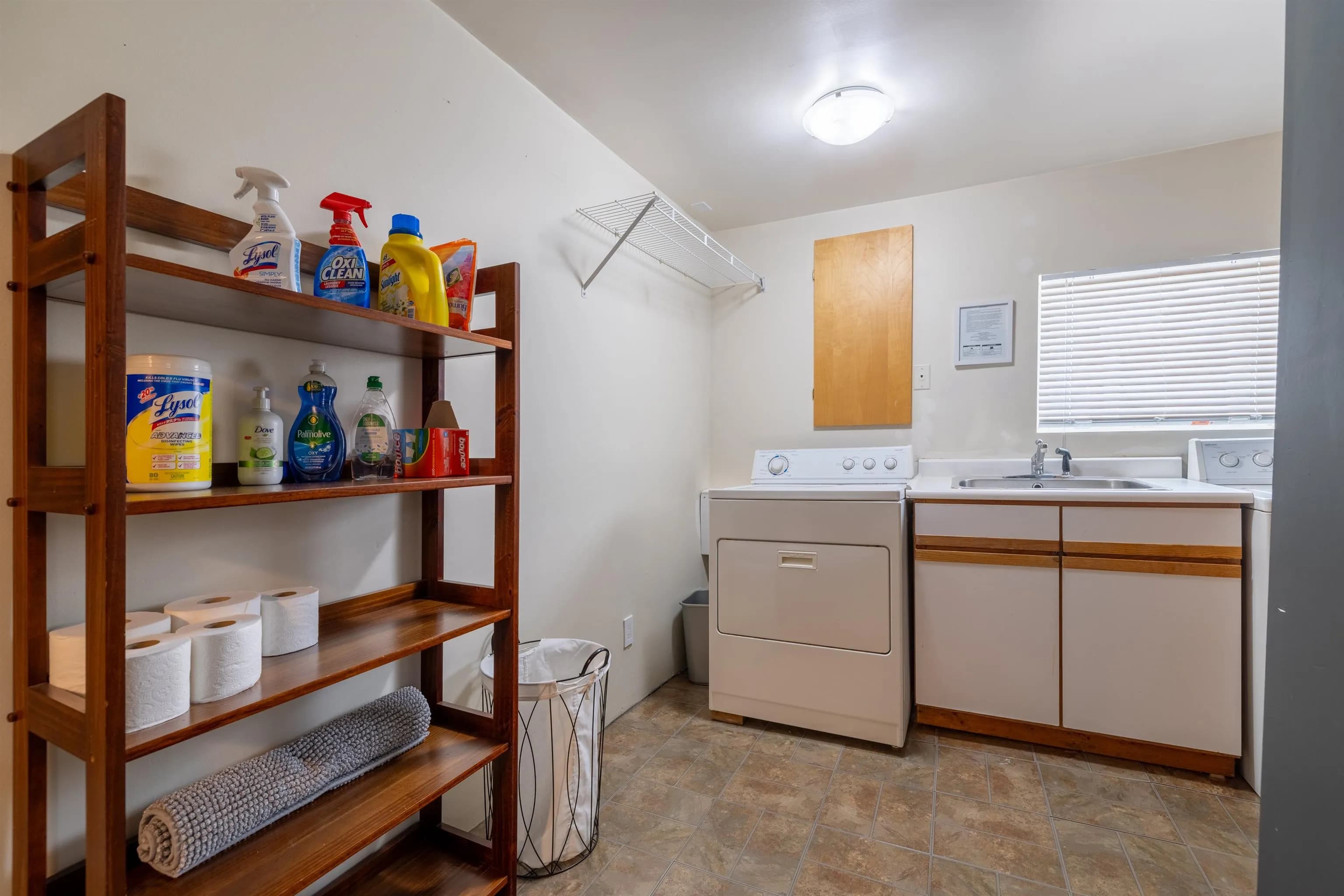 4343 W 11th Avenue, Vancouver, BC V6R 2L9 — image 31