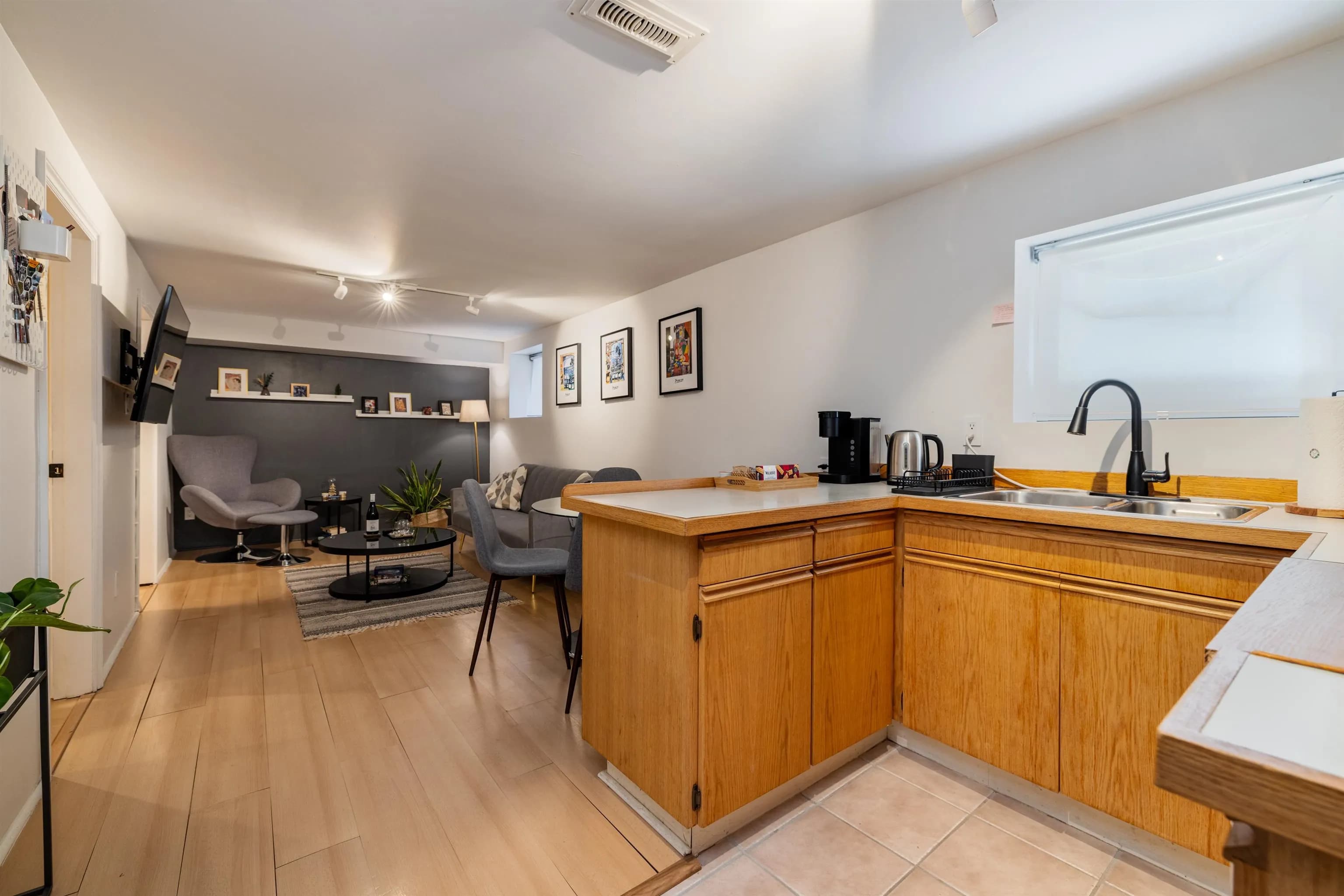 4343 W 11th Avenue, Vancouver, BC V6R 2L9 — image 21