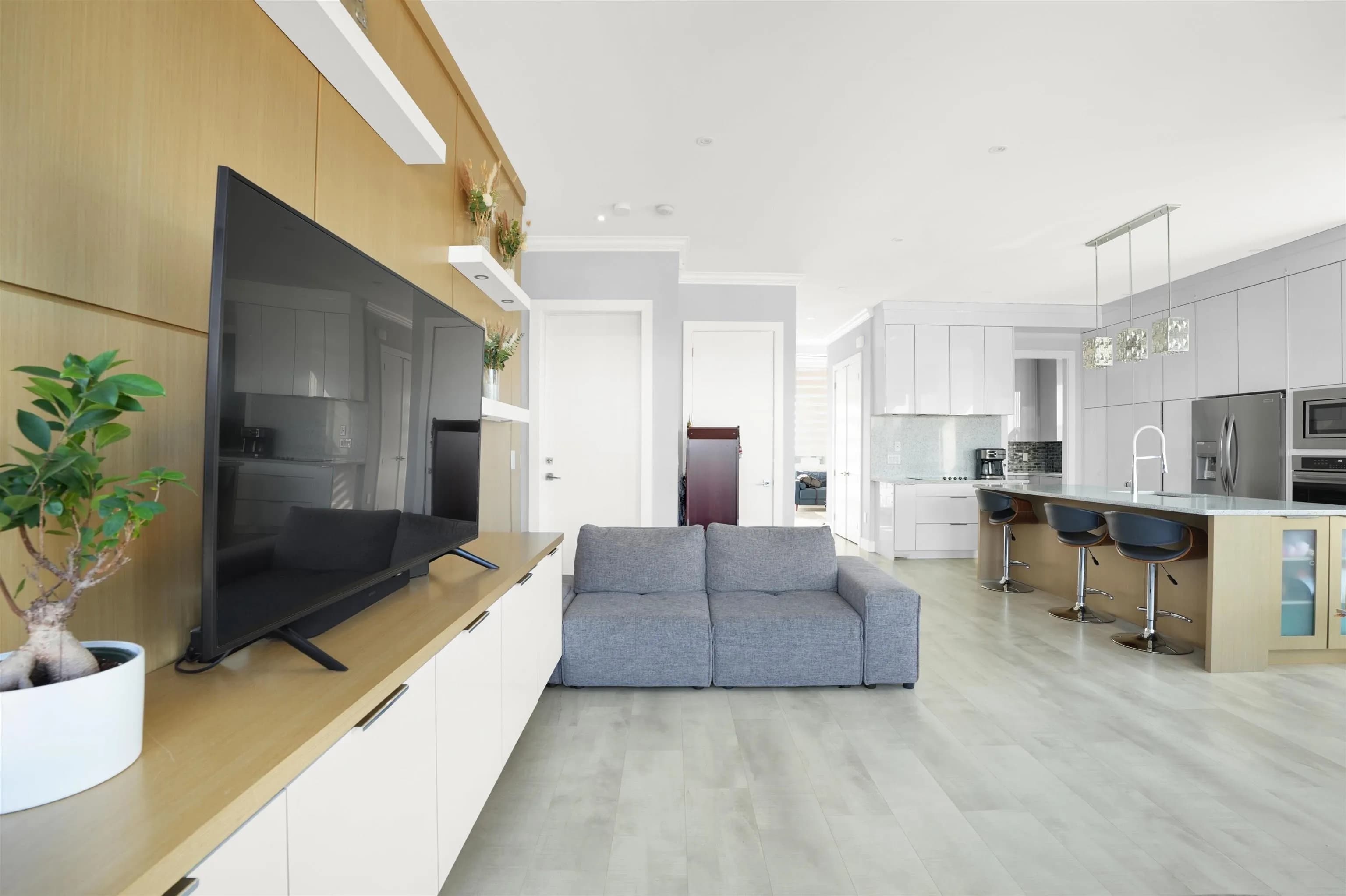 14919 62a Avenue, Surrey, BC V3S 7X3 — image 4