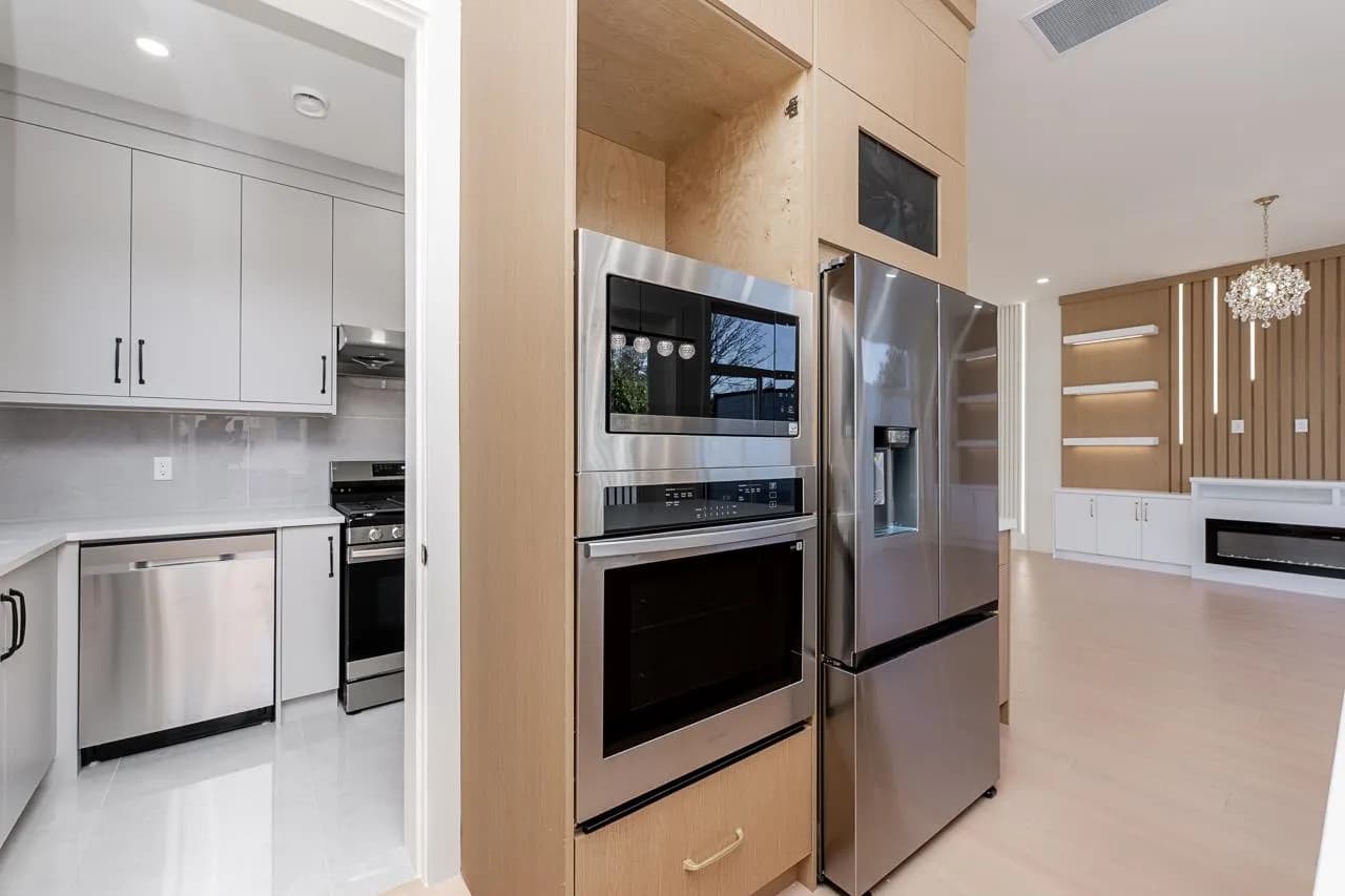 101 14259 Park Drive, Surrey, BC V3R 5P1 — image 10