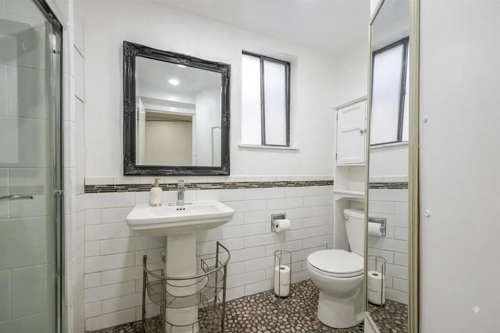 13945 116 Avenue, Surrey, BC V3R 2T3 — image 15