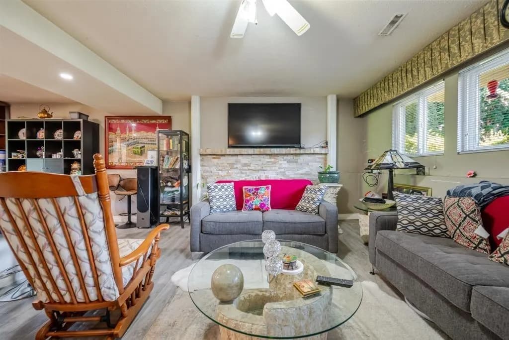 13945 116 Avenue, Surrey, BC V3R 2T3 — image 28