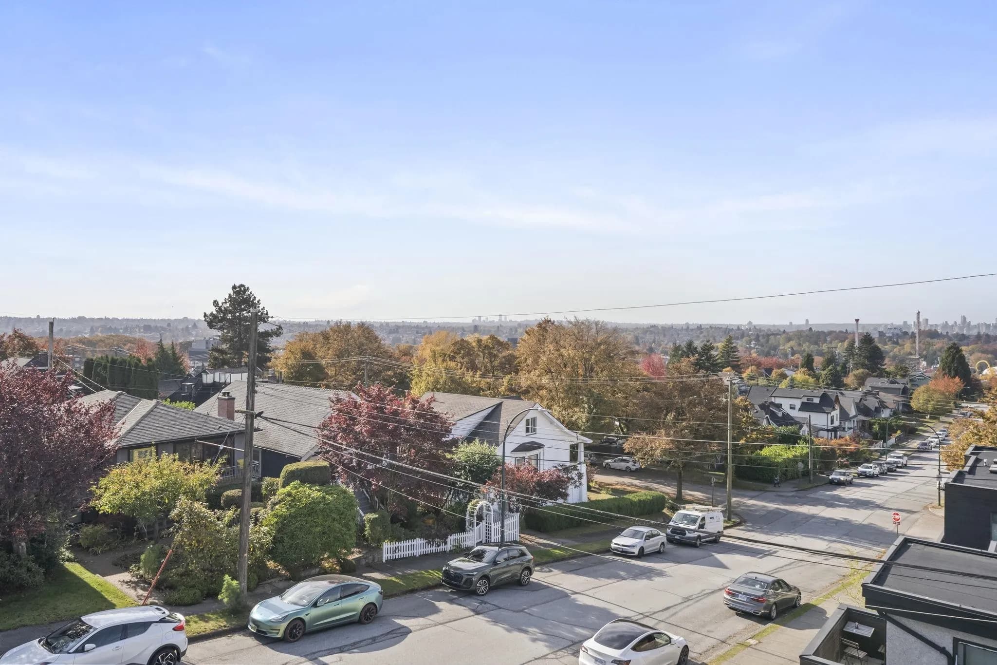 1 3623 Triumph Street, Vancouver, BC V5K 1V4 — image 34