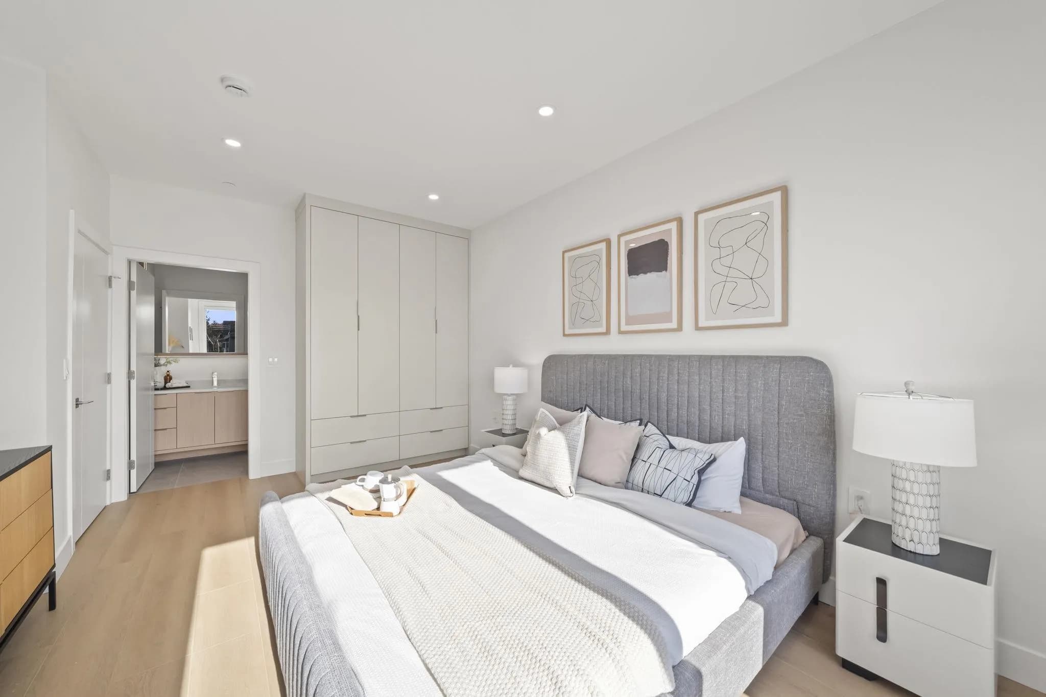 1 3623 Triumph Street, Vancouver, BC V5K 1V4 — image 20